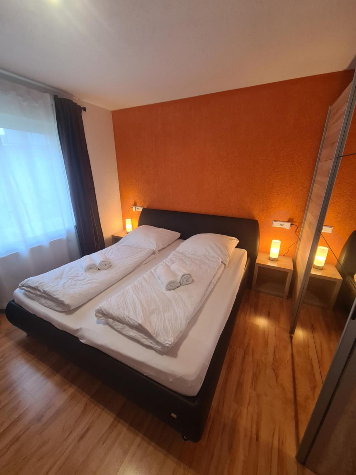 Exklusive Moderne 2 Zi. Wohnung In Ruhiger Lage Schechingen 外观 照片