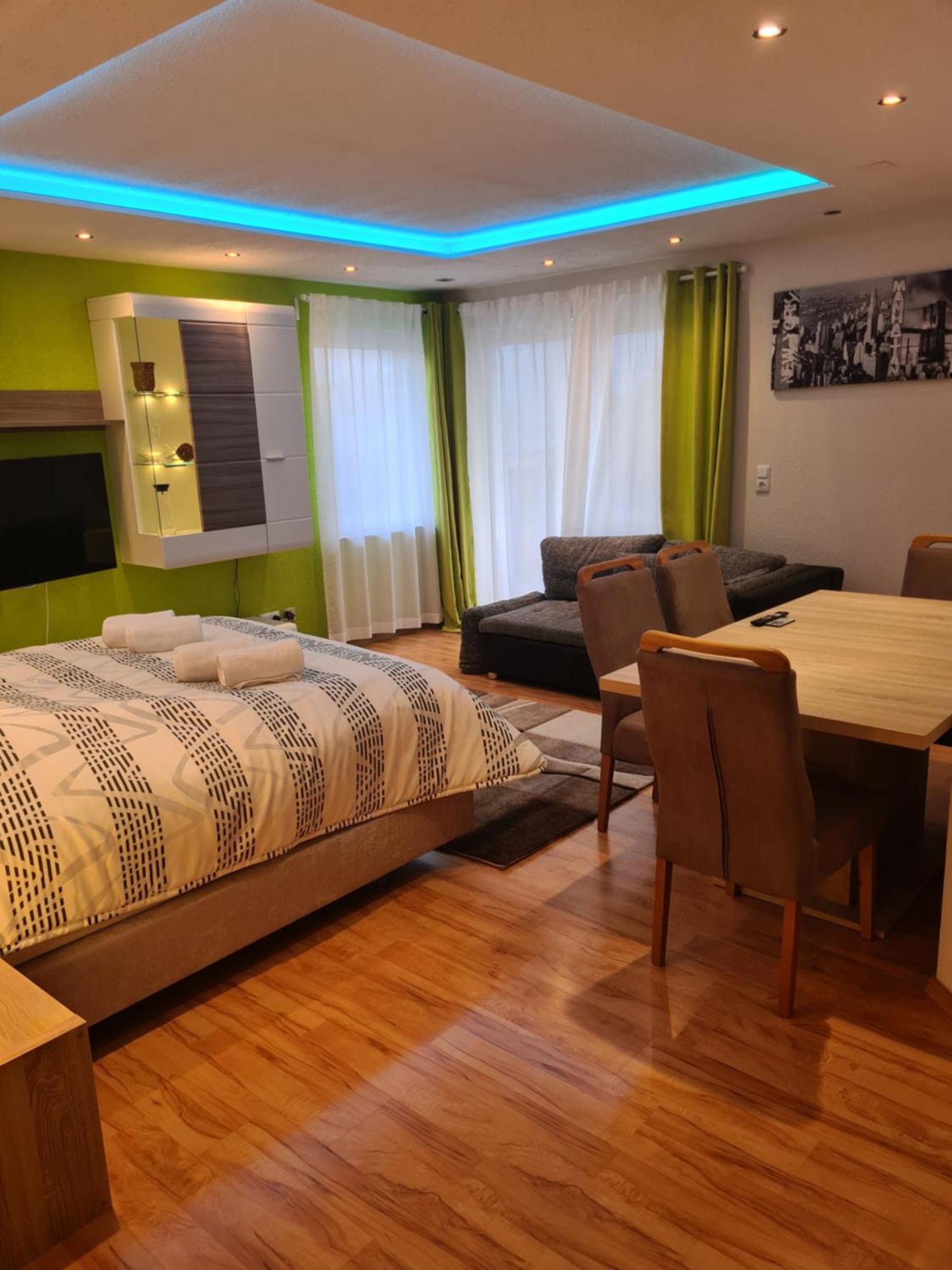 Exklusive Moderne 2 Zi. Wohnung In Ruhiger Lage Schechingen 外观 照片